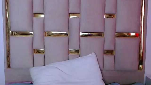 nina carther online show from 11-13-25, 11:09