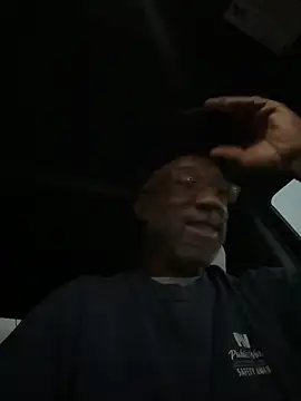 Snapshot of pononi420 chatting on 11-13-25, 01:04 pononi420 online show from 11-13-25, 01:04