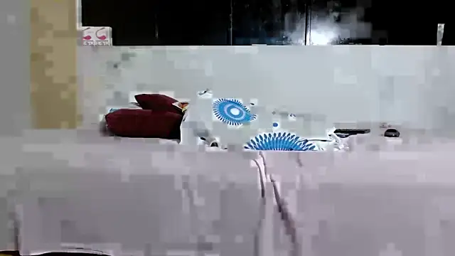 Snapshot of smithdara chatting on 10-03-25, 11:24 smithdara online show from 10-03-25, 11:24
