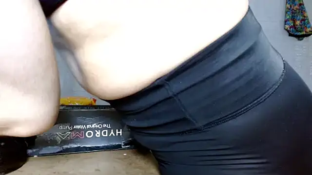 Snapshot of smithdara chatting on 10-24-25, 08:49 smithdara online show from 10-24-25, 08:49