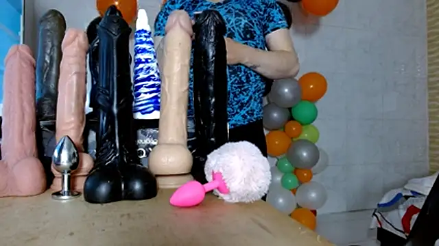 Snapshot of smithdara chatting on 10-27-25, 08:13 smithdara online show from 10-27-25, 08:13