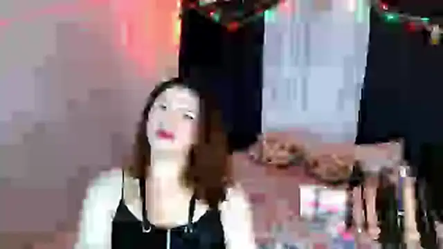 Snapshot of smithdara chatting on 12-14-25, 08:35 smithdara online show from 12-14-25, 08:35