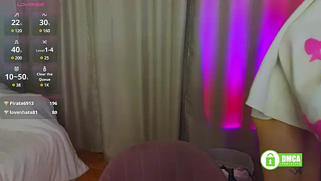 Snapshot of Hello_Vivienne chatting on 03-13-25, 07:17 Hello Vivienne online show from 03-13-25, 07:17