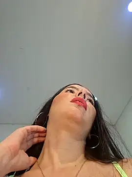 Snapshot of Anal_Luucia chatting on 05-08-26, 12:10 Anal Luucia online show from 05-08-26, 12:10
