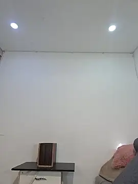 Snapshot of Anal_Luucia chatting on 05-12-26, 12:13 Anal Luucia online show from 05-12-26, 12:13