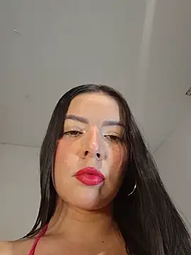 Snapshot of Anal_Luucia chatting on 06-11-26, 12:03 Anal Luucia online show from 06-11-26, 12:03