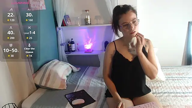 Snapshot of Mily_Miley chatting on 01-31-26, 11:03 Mily Miley online show from 01-31-26, 11:03