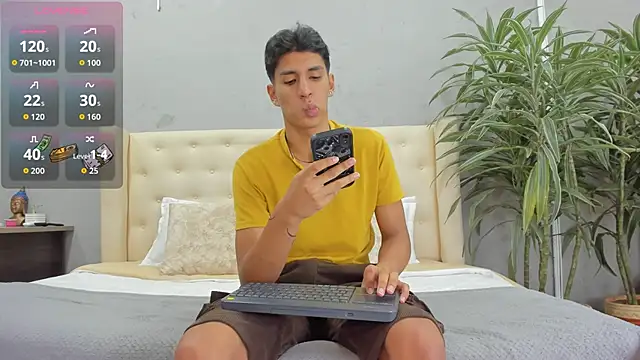 Snapshot of kieran_derek chatting on 09-12-25, 03:06 kieran derek online show from 09-12-25, 03:06