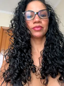 Snapshot of soli-lov chatting on 10-30-25, 01:12 soli-lov online show from 10-30-25, 01:12