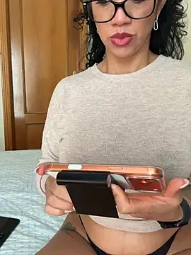 soli-lov online show from 02-18-26, 02:35