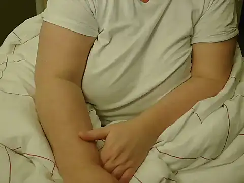 MarthaBriest online show from 02-08-25, 06:01