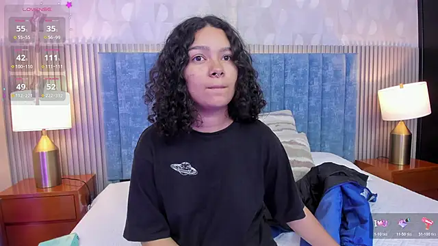 pretty sunlight  online show from 11-21-25, 01:37