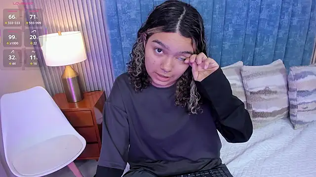 pretty sunlight  online show from 03-05-26, 01:23