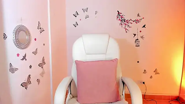 melody starr online show from 09-29-25, 10:36