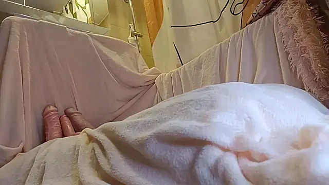 Hungry  Puppy online show from 09-18-25, 11:51