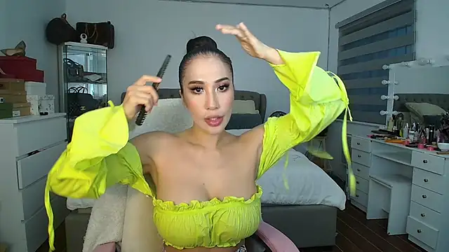 aya saki online show from 12-15-25, 09:24