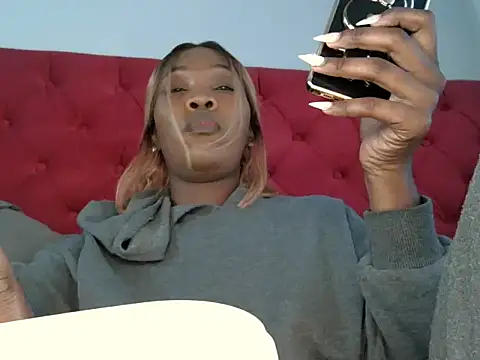 Snapshot of TheSweetBerry chatting on 07-02-26, 08:42 TheSweetBerry online show from 07-02-26, 08:42
