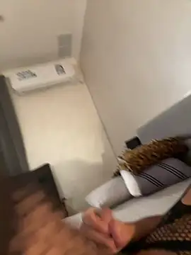 Snapshot of sameQ8 chatting on 11-06-25, 08:59 sameQ8 online show from 11-06-25, 08:59