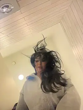 Tisha Busty online show from 03-09-26, 01:48