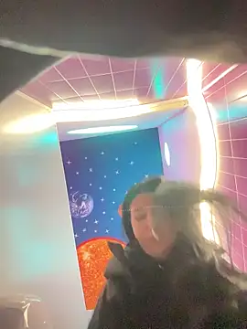 Tisha Busty online show from 04-05-26, 01:52