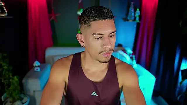 Aaronfox x online show from 11-29-25, 09:29