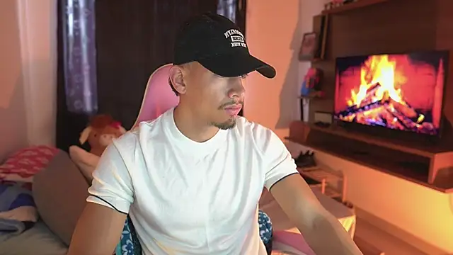Aaronfox x online show from 05-11-26, 04:15