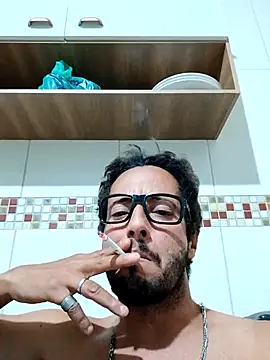 Snapshot of 2024gaelpiroca chatting on 09-26-25, 03:32 2024gaelpiroca online show from 09-26-25, 03:32