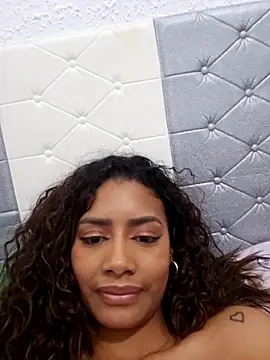 Snapshot of morena-399 chatting on 02-12-26, 09:43 morena-399 online show from 02-12-26, 09:43