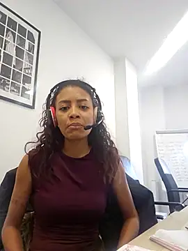 Snapshot of morena-399 chatting on 02-18-26, 04:58 morena-399 online show from 02-18-26, 04:58