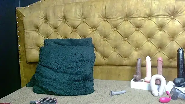 NathaliaSmith3x online show from 02-10-25, 04:19