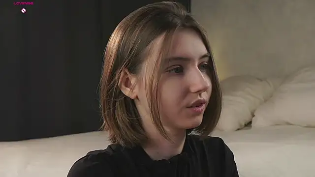 MeghanElson online show from 04-14-26, 12:44