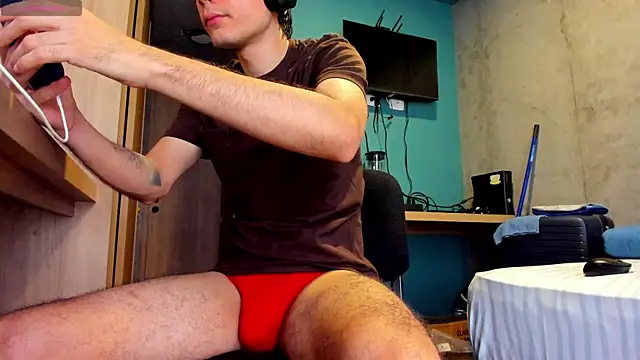 Snapshot of Huge_latin_cock chatting on 07-29-26, 09:13 Huge latin cock online show from 07-29-26, 09:13