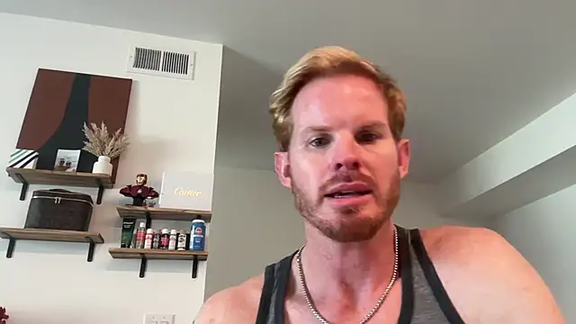 Snapshot of crossfitterguy87 chatting on 04-15-26, 08:42 crossfitterguy87 online show from 04-15-26, 08:42
