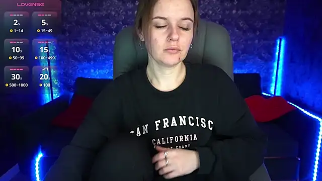 MaribelRiverr  online show from 03-06-25, 09:36