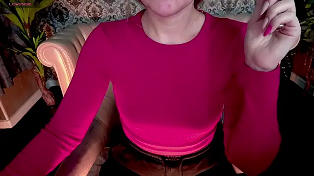 MaribelRiverr  online show from 09-19-25, 05:42