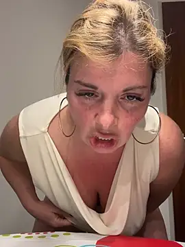 Snapshot of Lombada chatting on 04-02-26, 09:23 Lombada online show from 04-02-26, 09:23