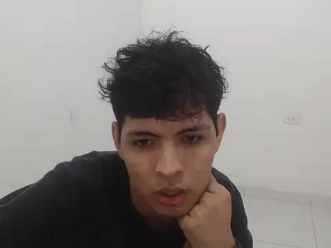 yuletxxx online show from 04-14-26, 02:56