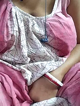 miss-Riy online show from 04-14-26, 05:08