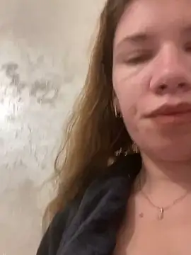 EvaRush online show from 12-15-24, 05:13