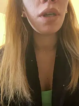 EvaRush online show from 02-07-25, 09:05