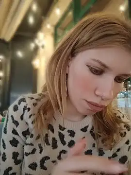 EvaRush online show from 03-20-26, 03:39