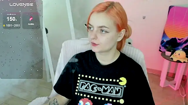 Snapshot of Fire_Bestie chatting on 10-10-25, 12:59 Fire Bestie online show from 10-10-25, 12:59