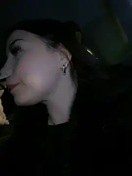 Snapshot of Chloe__Moon chatting on 12-09-24, 07:18 Chloe Moon online show from 12-09-24, 07:18