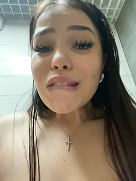 Snapshot of Chloe__Moon chatting on 12-09-24, 10:20 Chloe Moon online show from 12-09-24, 10:20