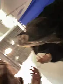 Snapshot of Chloe__Moon chatting on 12-11-24, 02:22 Chloe Moon online show from 12-11-24, 02:22