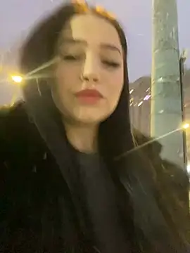 Snapshot of Chloe__Moon chatting on 12-24-24, 01:39 Chloe Moon online show from 12-24-24, 01:39