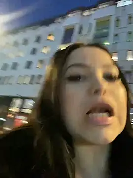 Snapshot of Chloe__Moon chatting on 01-17-25, 02:28 Chloe Moon online show from 01-17-25, 02:28