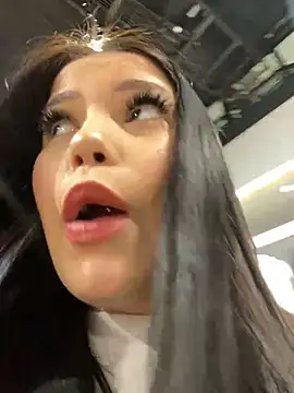 Snapshot of Chloe__Moon chatting on 02-01-25, 06:08 Chloe Moon online show from 02-01-25, 06:08