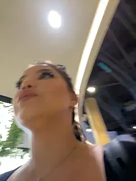 Snapshot of Chloe__Moon chatting on 03-07-25, 09:07 Chloe Moon online show from 03-07-25, 09:07