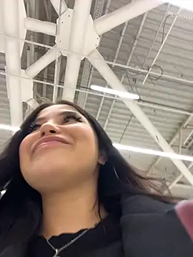 Snapshot of Chloe__Moon chatting on 03-16-25, 04:23 Chloe Moon online show from 03-16-25, 04:23